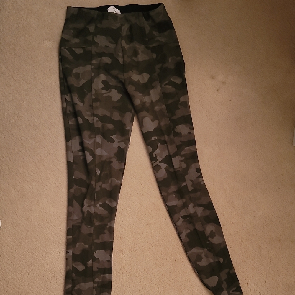 Camouflage Print Pants